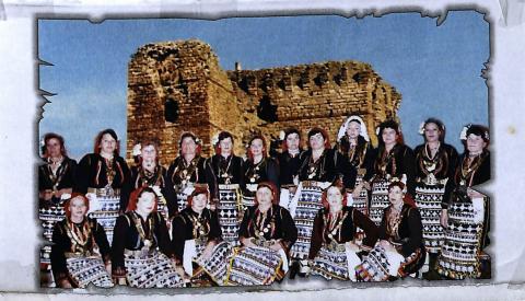 Γυναικείες παραδοσιακές ενδυμασίες του Πυθίου Έβρου